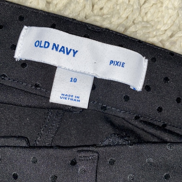 Old Navy black pixie pants size 10 - Picture 3 of 8
